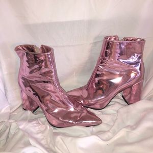 Pink reflective block heeled boots - Public Desire
